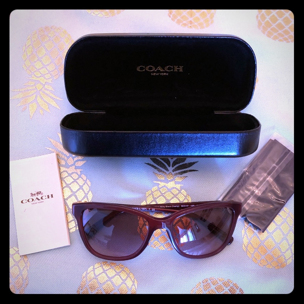 BN Coach Sunglasses with case